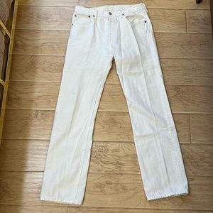 White Levi’s 501’s jeans